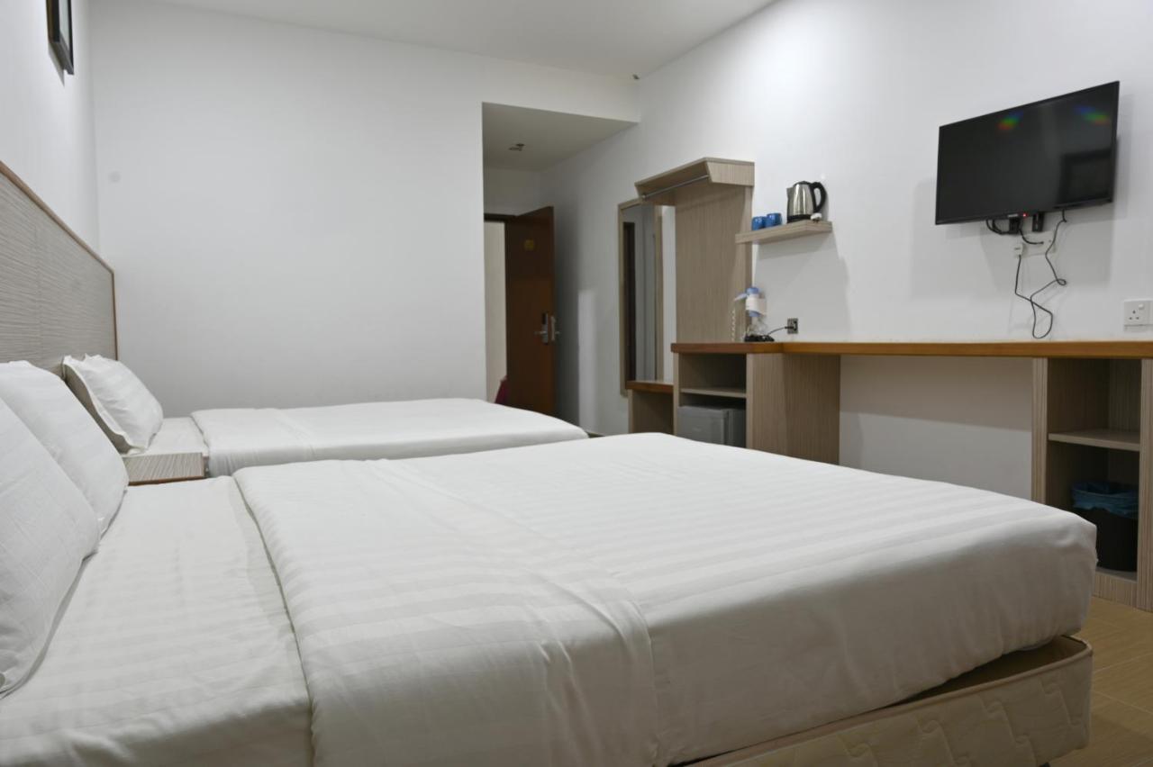 Cenang View Hotel Пантай Ченанг Екстериор снимка