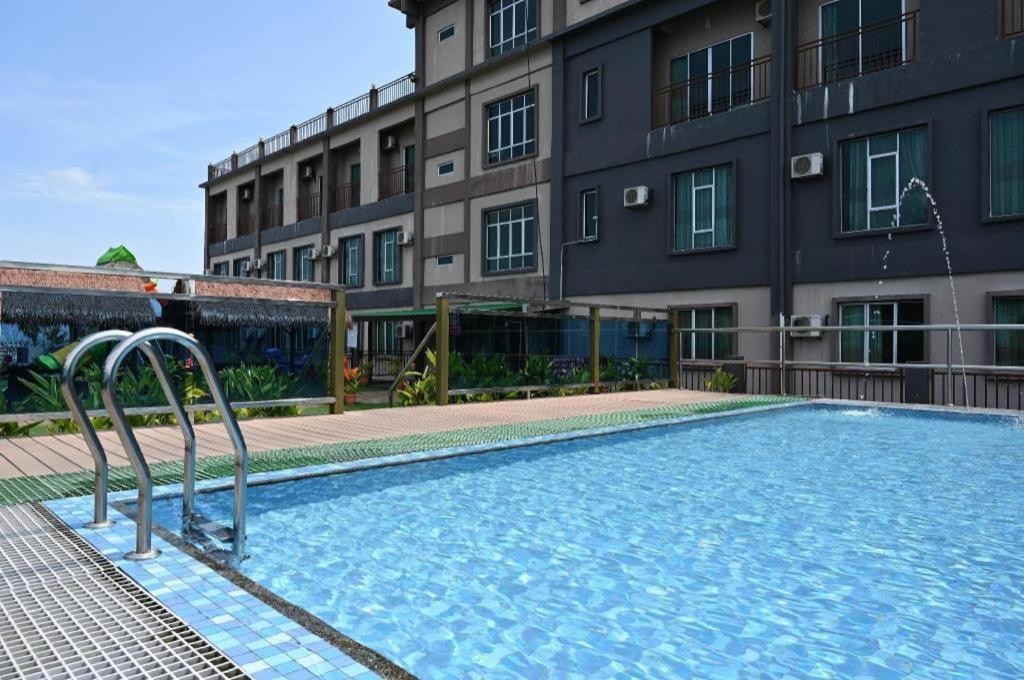 Cenang View Hotel Пантай Ченанг Екстериор снимка